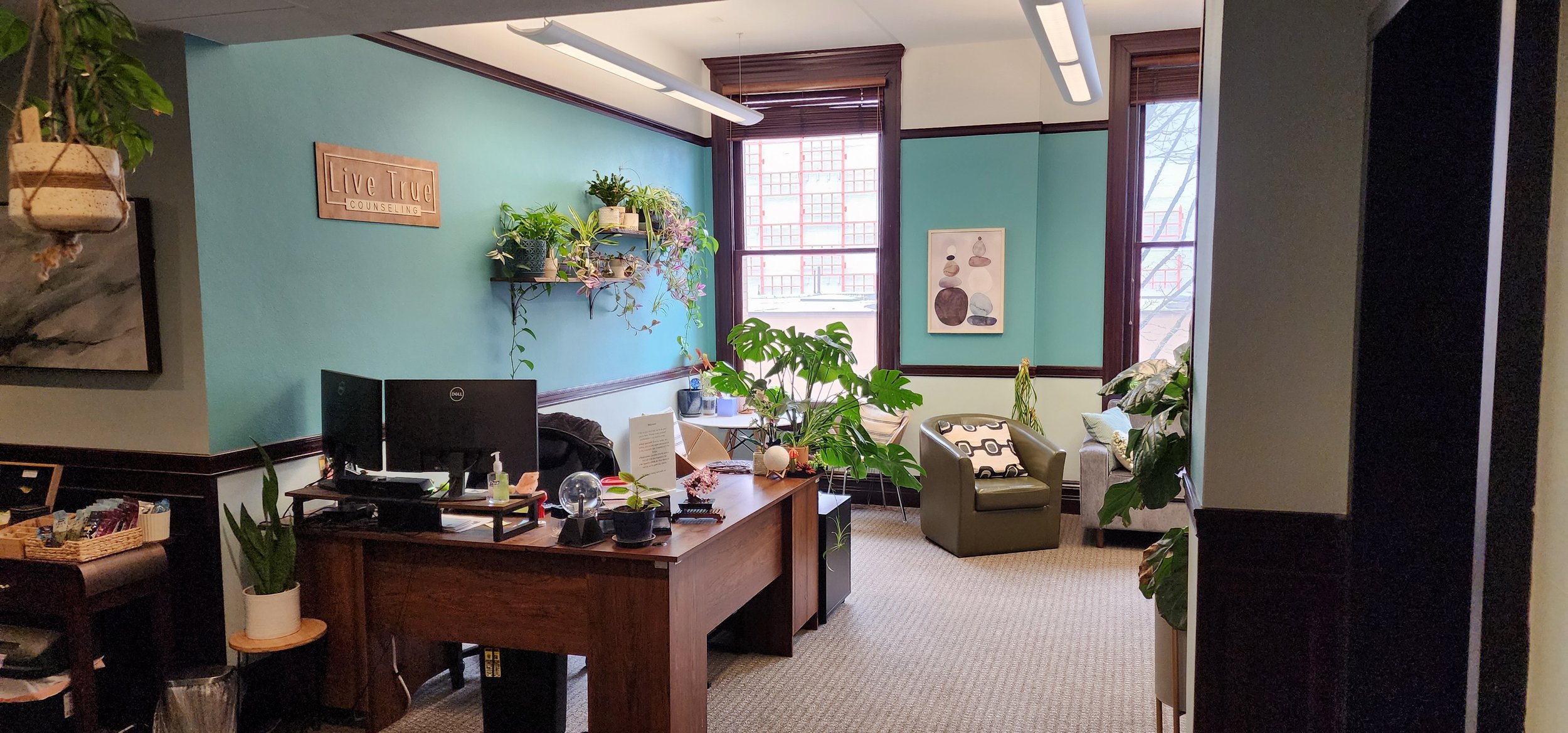 Art therapy office with supplies and seating